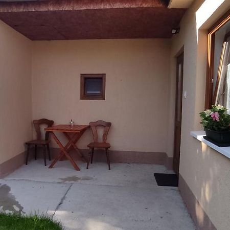 Andrea Vendeghaz Villa Egerszolat Exteriör bild