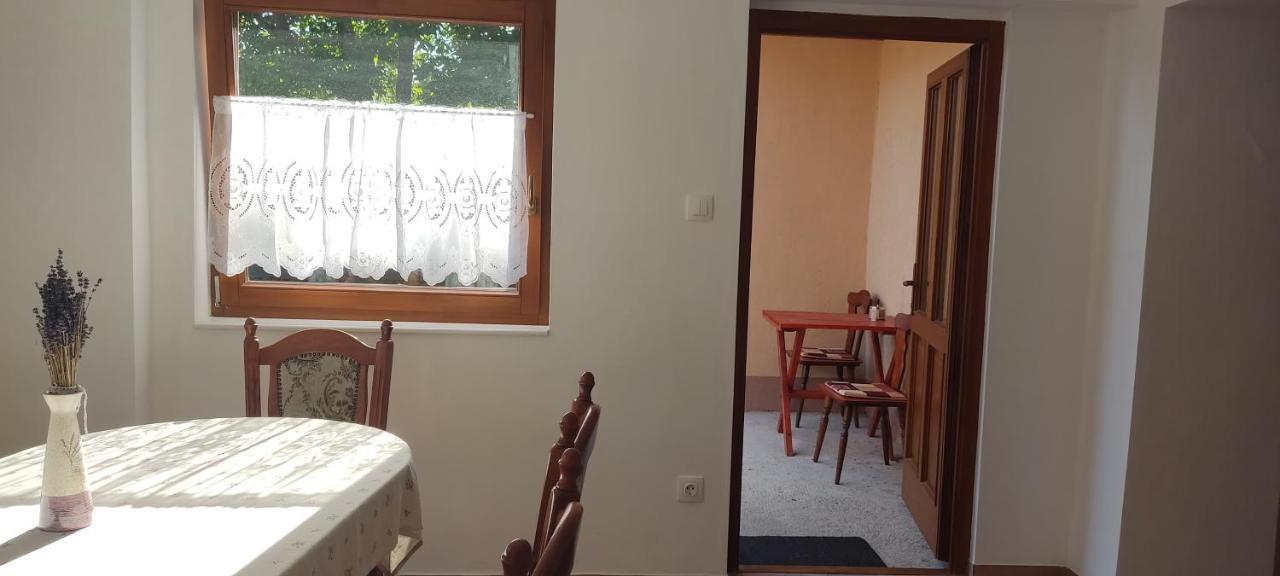 Andrea Vendeghaz Villa Egerszolat Exteriör bild